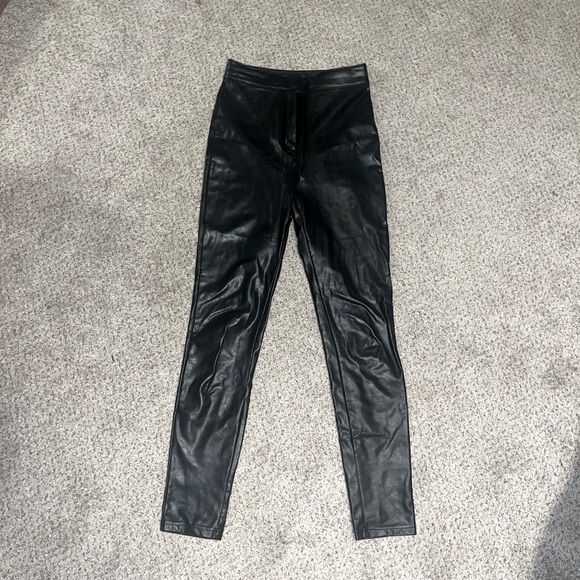 ARITZIA Babaton High-Rise Vegan Leather Pants - Picture 1 of 4